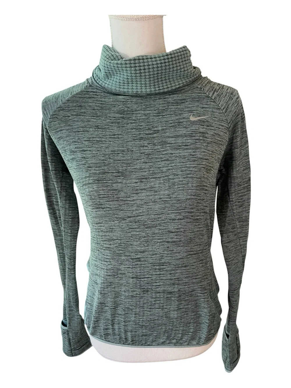 Nike Running Therma Sphere Winter Running Shirt.  Size S